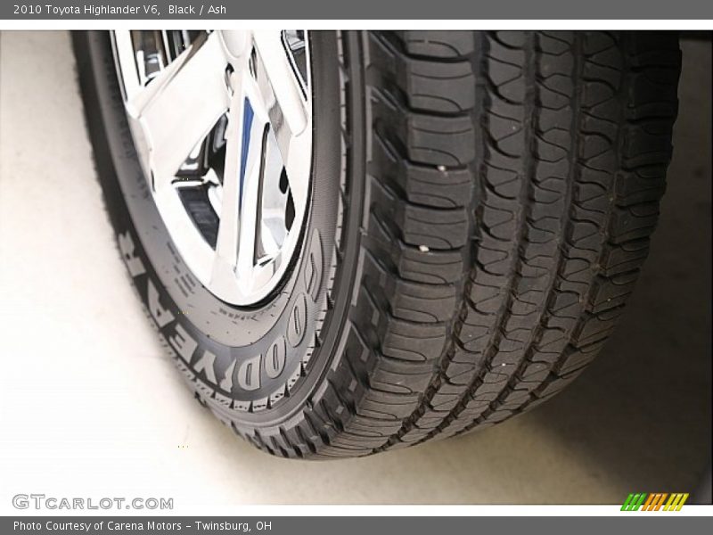 Black / Ash 2010 Toyota Highlander V6