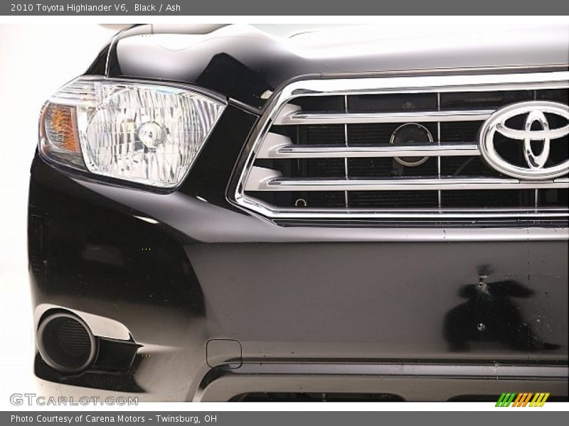 Black / Ash 2010 Toyota Highlander V6