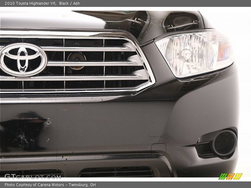 Black / Ash 2010 Toyota Highlander V6