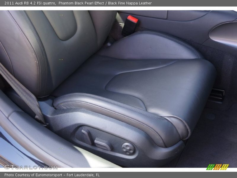 Phantom Black Pearl Effect / Black Fine Nappa Leather 2011 Audi R8 4.2 FSI quattro