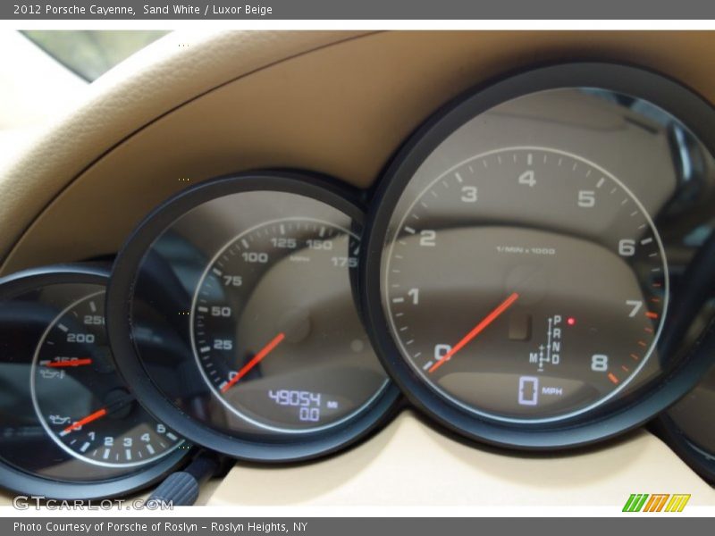 Sand White / Luxor Beige 2012 Porsche Cayenne