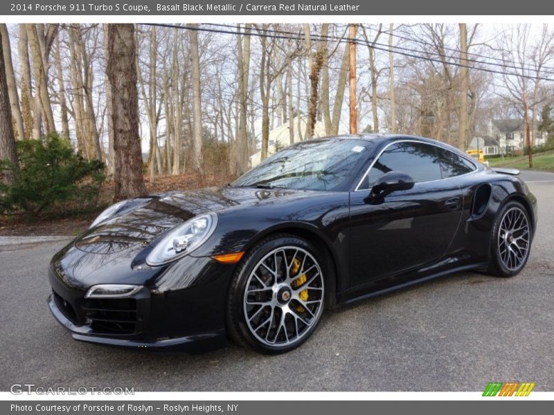 Front 3/4 View of 2014 911 Turbo S Coupe