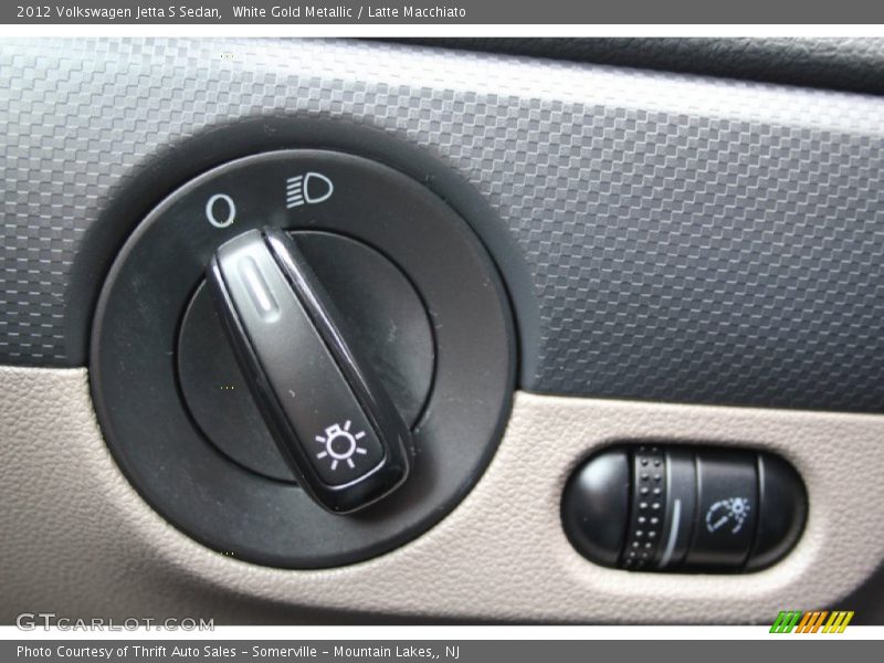 White Gold Metallic / Latte Macchiato 2012 Volkswagen Jetta S Sedan