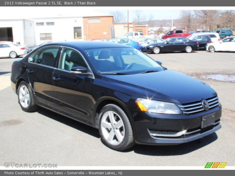 Black / Titan Black 2013 Volkswagen Passat 2.5L SE