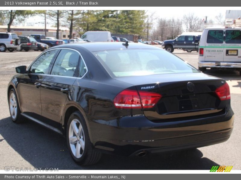 Black / Titan Black 2013 Volkswagen Passat 2.5L SE