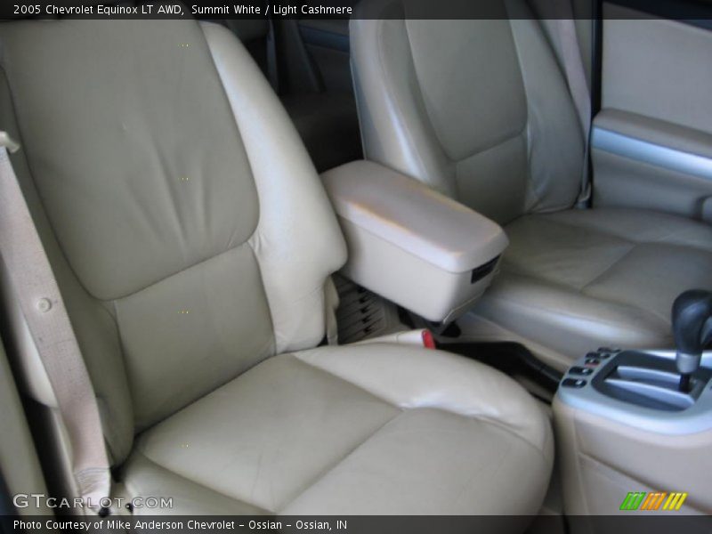 Summit White / Light Cashmere 2005 Chevrolet Equinox LT AWD
