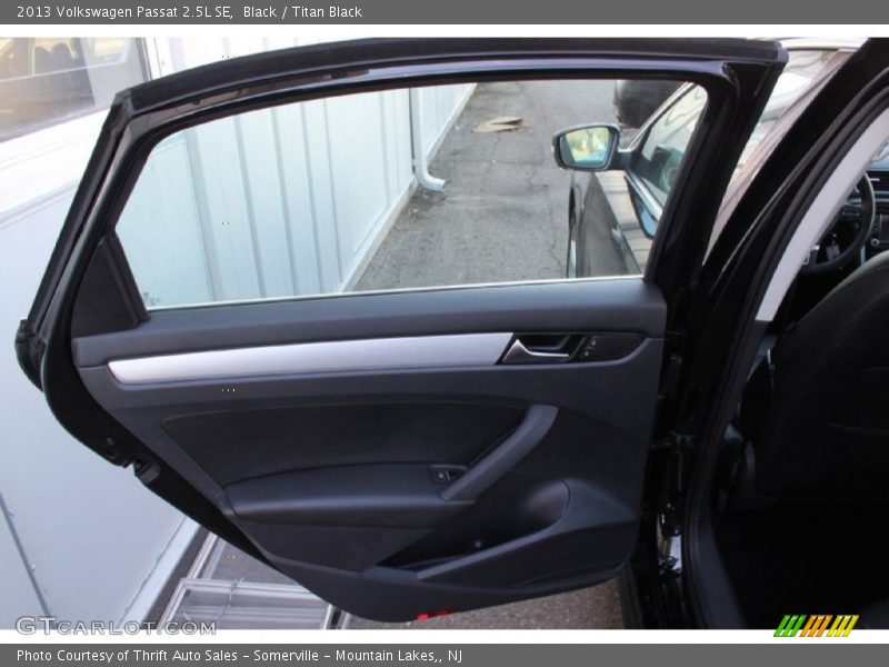 Black / Titan Black 2013 Volkswagen Passat 2.5L SE