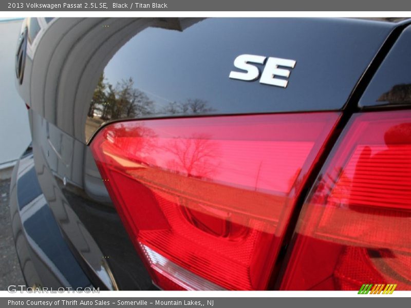 Black / Titan Black 2013 Volkswagen Passat 2.5L SE