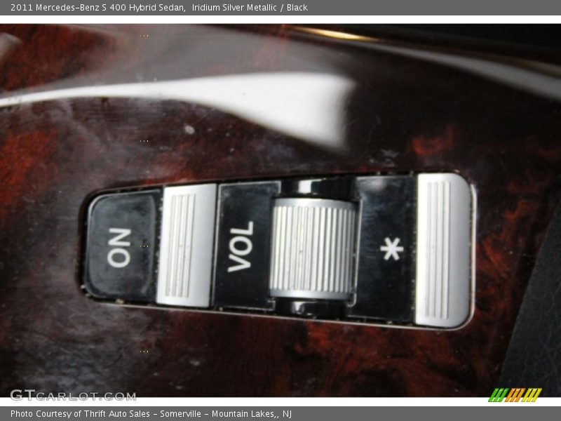 Iridium Silver Metallic / Black 2011 Mercedes-Benz S 400 Hybrid Sedan