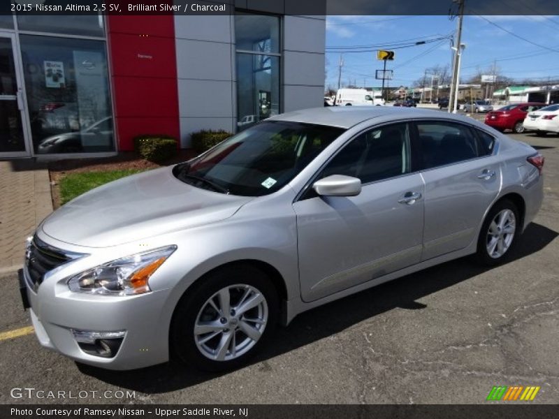 Brilliant Silver / Charcoal 2015 Nissan Altima 2.5 SV