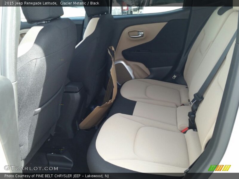 Glacier Metallic / Black 2015 Jeep Renegade Latitude