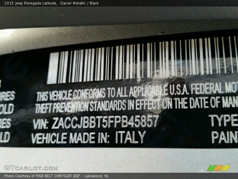 Glacier Metallic / Black 2015 Jeep Renegade Latitude
