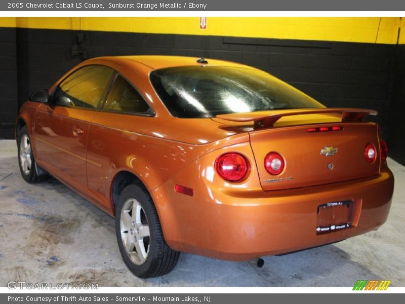 Sunburst Orange Metallic / Ebony 2005 Chevrolet Cobalt LS Coupe