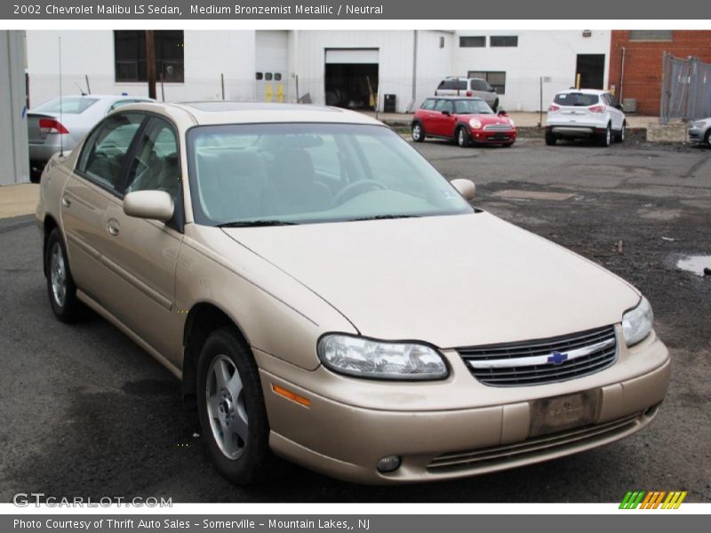 Medium Bronzemist Metallic / Neutral 2002 Chevrolet Malibu LS Sedan