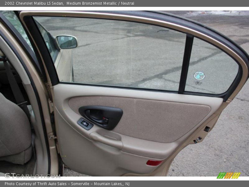 Medium Bronzemist Metallic / Neutral 2002 Chevrolet Malibu LS Sedan