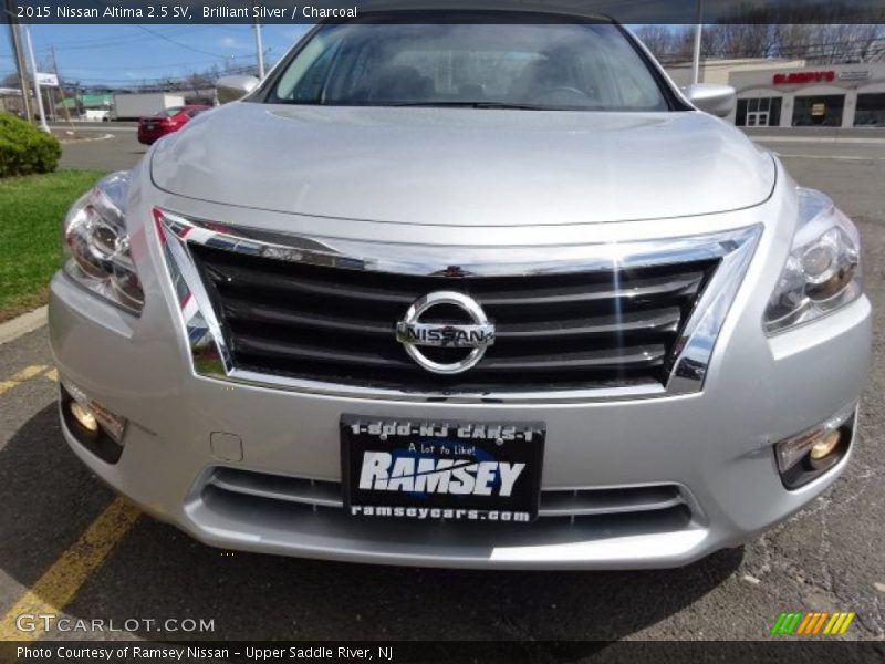 Brilliant Silver / Charcoal 2015 Nissan Altima 2.5 SV