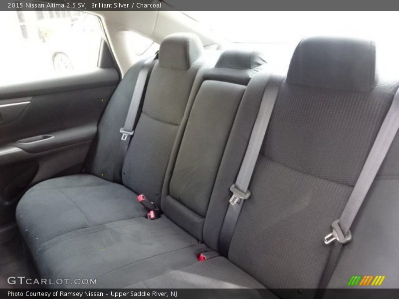 Brilliant Silver / Charcoal 2015 Nissan Altima 2.5 SV