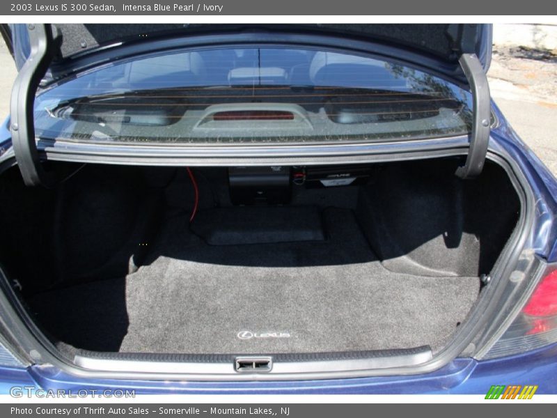 Intensa Blue Pearl / Ivory 2003 Lexus IS 300 Sedan