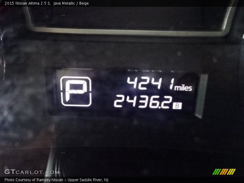 Java Metallic / Beige 2015 Nissan Altima 2.5 S