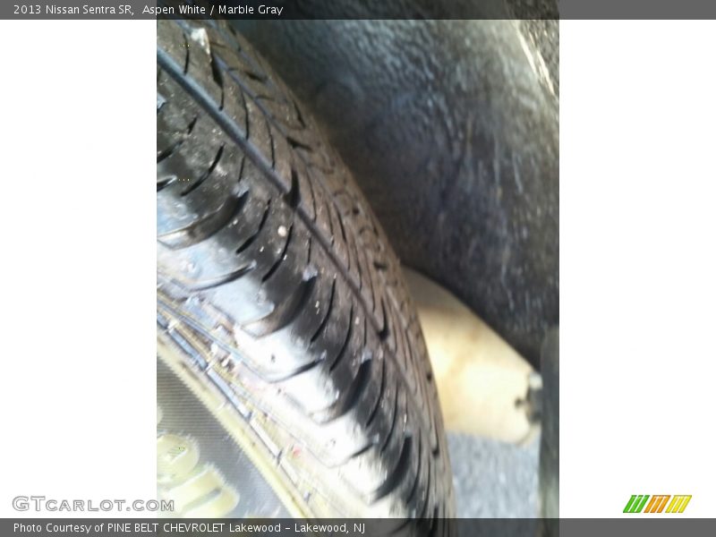 Aspen White / Marble Gray 2013 Nissan Sentra SR