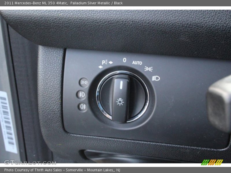 Palladium Silver Metallic / Black 2011 Mercedes-Benz ML 350 4Matic