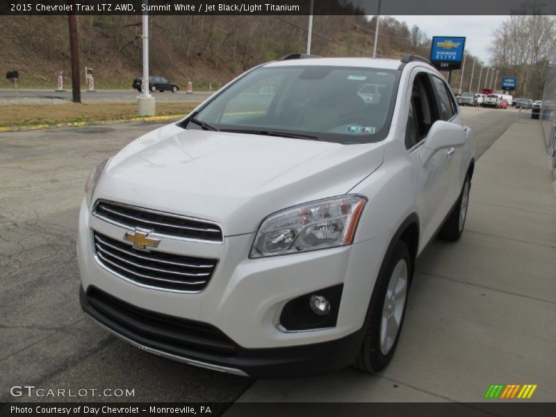 Summit White / Jet Black/Light Titanium 2015 Chevrolet Trax LTZ AWD