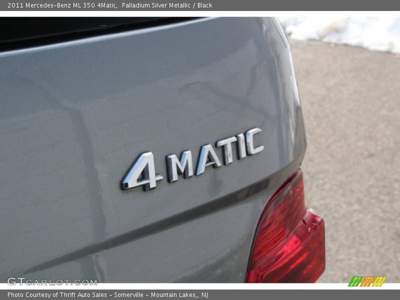 Palladium Silver Metallic / Black 2011 Mercedes-Benz ML 350 4Matic