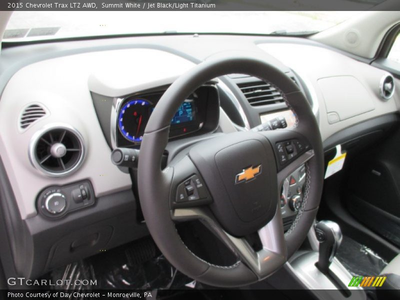  2015 Trax LTZ AWD Steering Wheel