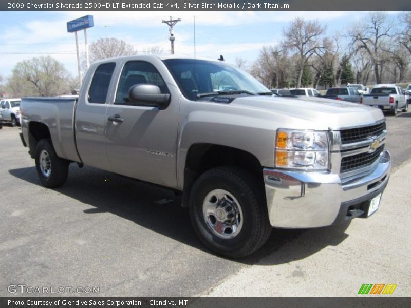 Front 3/4 View of 2009 Silverado 2500HD LT Extended Cab 4x4