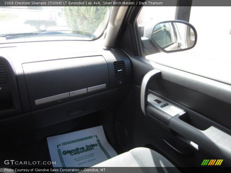 Silver Birch Metallic / Dark Titanium 2009 Chevrolet Silverado 2500HD LT Extended Cab 4x4