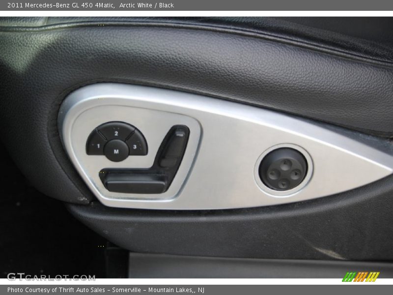 Arctic White / Black 2011 Mercedes-Benz GL 450 4Matic