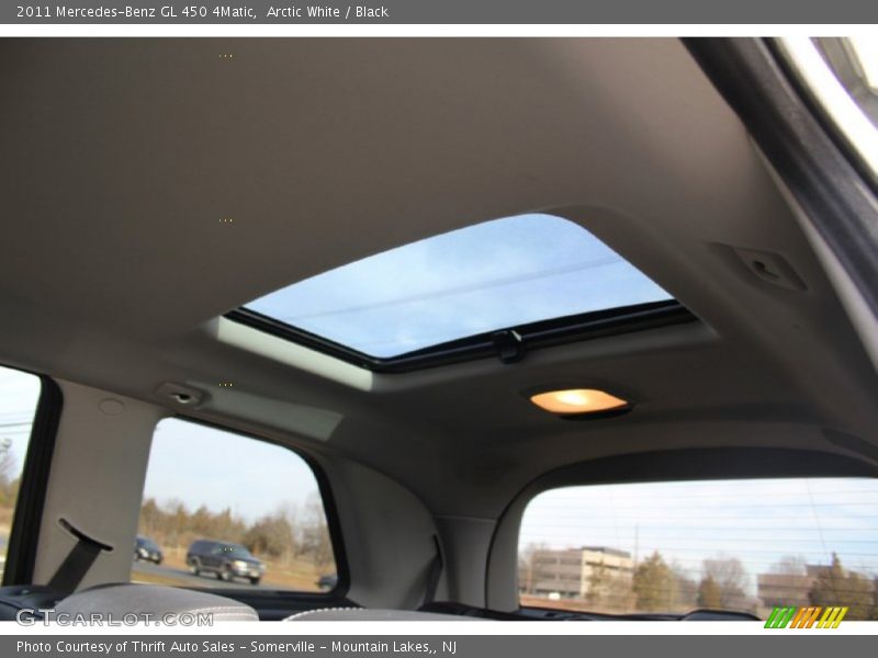 Arctic White / Black 2011 Mercedes-Benz GL 450 4Matic