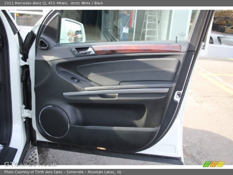 Arctic White / Black 2011 Mercedes-Benz GL 450 4Matic