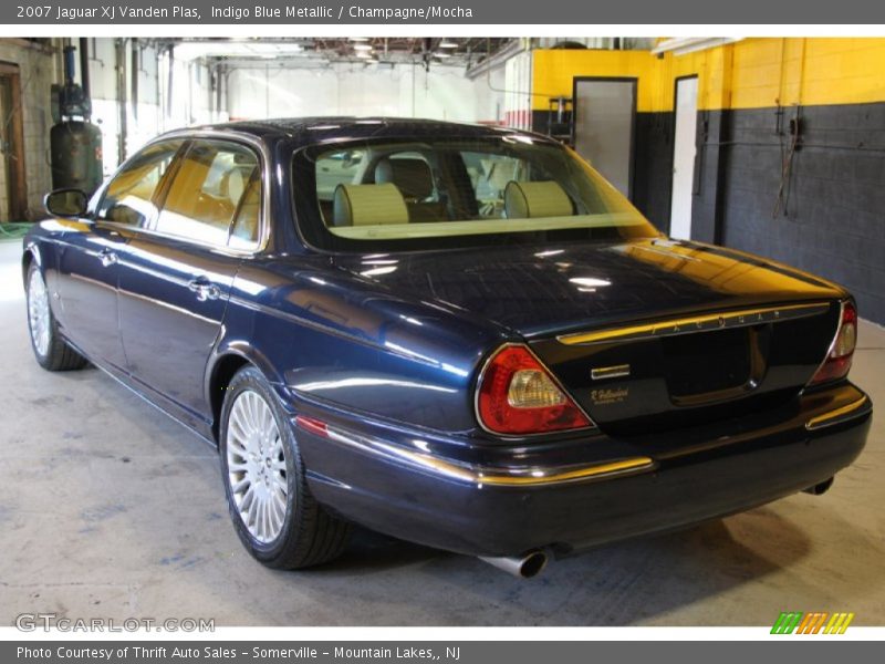 Indigo Blue Metallic / Champagne/Mocha 2007 Jaguar XJ Vanden Plas