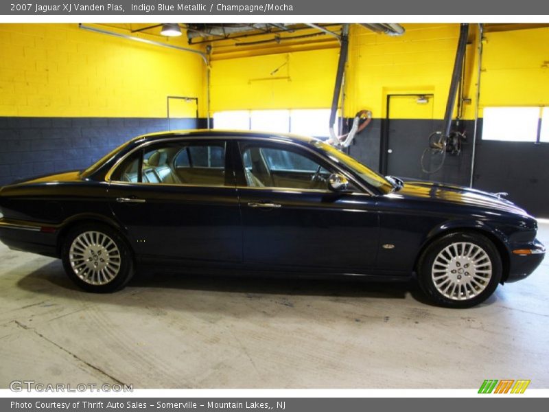 Indigo Blue Metallic / Champagne/Mocha 2007 Jaguar XJ Vanden Plas