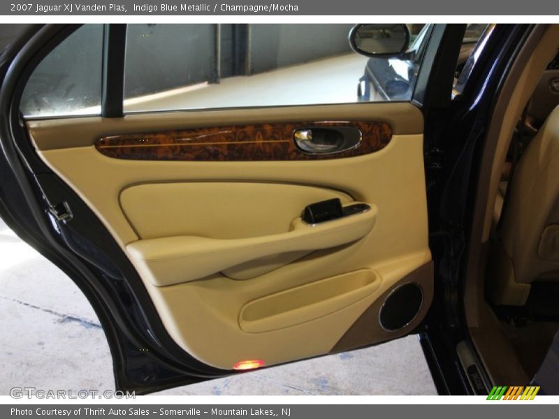 Indigo Blue Metallic / Champagne/Mocha 2007 Jaguar XJ Vanden Plas