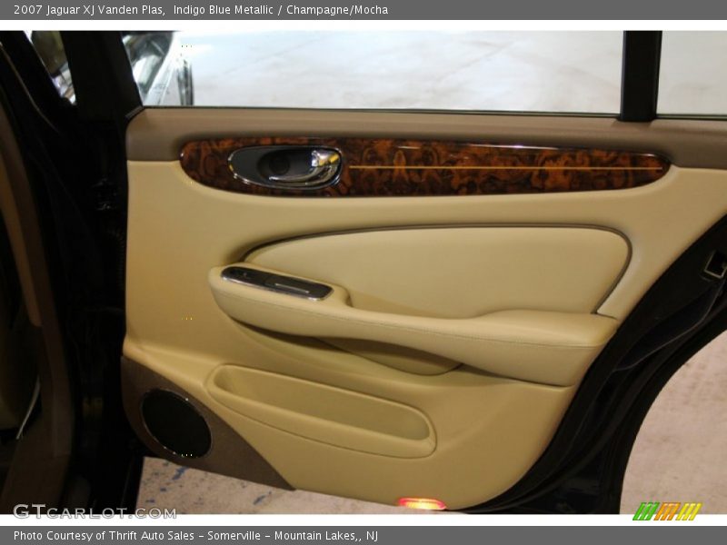 Indigo Blue Metallic / Champagne/Mocha 2007 Jaguar XJ Vanden Plas