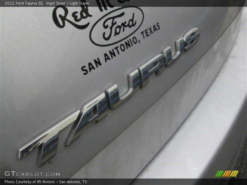 Ingot Silver / Light Stone 2012 Ford Taurus SE