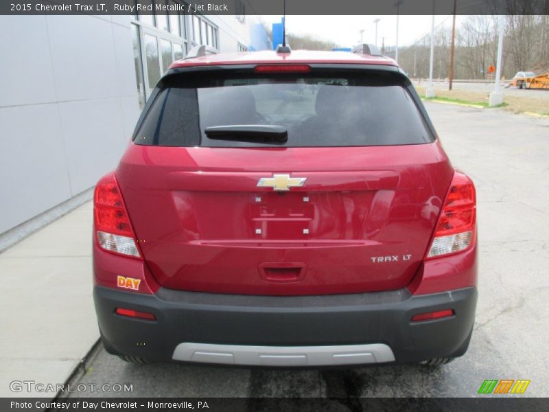 Ruby Red Metallic / Jet Black 2015 Chevrolet Trax LT