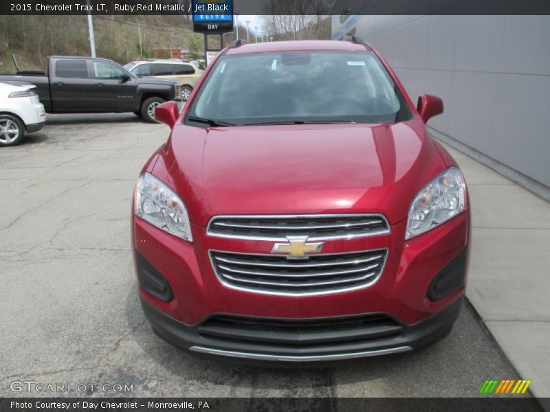 Ruby Red Metallic / Jet Black 2015 Chevrolet Trax LT