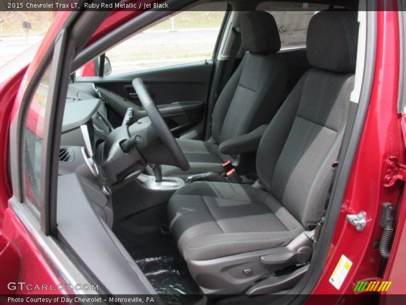 Ruby Red Metallic / Jet Black 2015 Chevrolet Trax LT