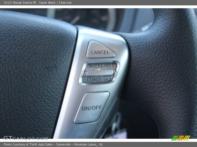 Super Black / Charcoal 2013 Nissan Sentra SR