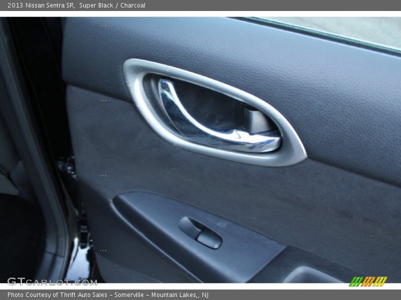Super Black / Charcoal 2013 Nissan Sentra SR