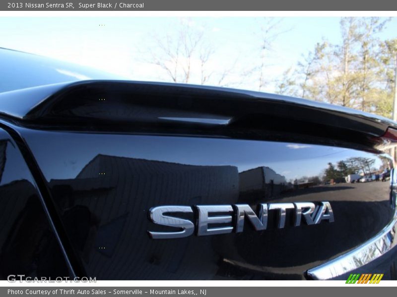 Super Black / Charcoal 2013 Nissan Sentra SR