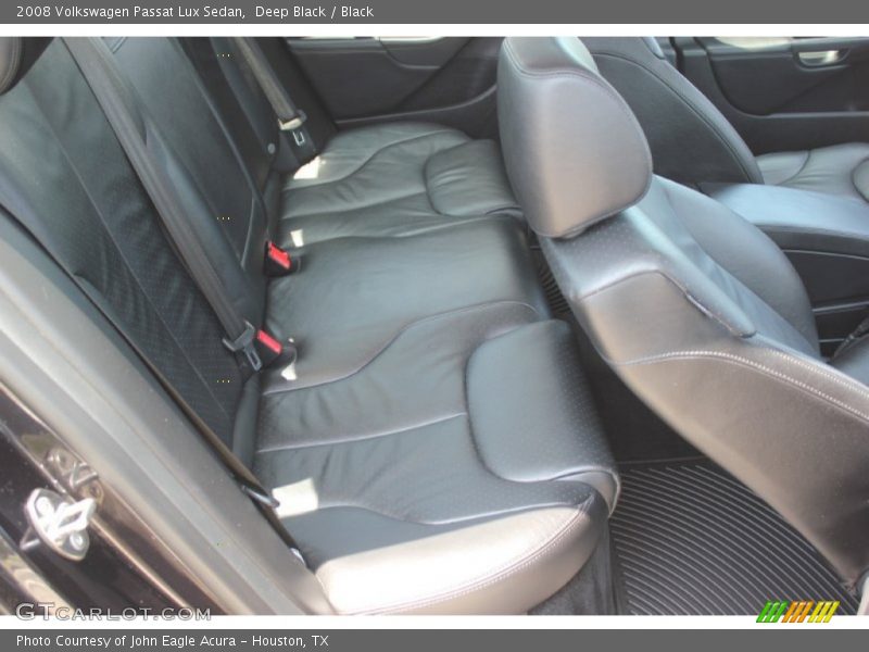 Deep Black / Black 2008 Volkswagen Passat Lux Sedan