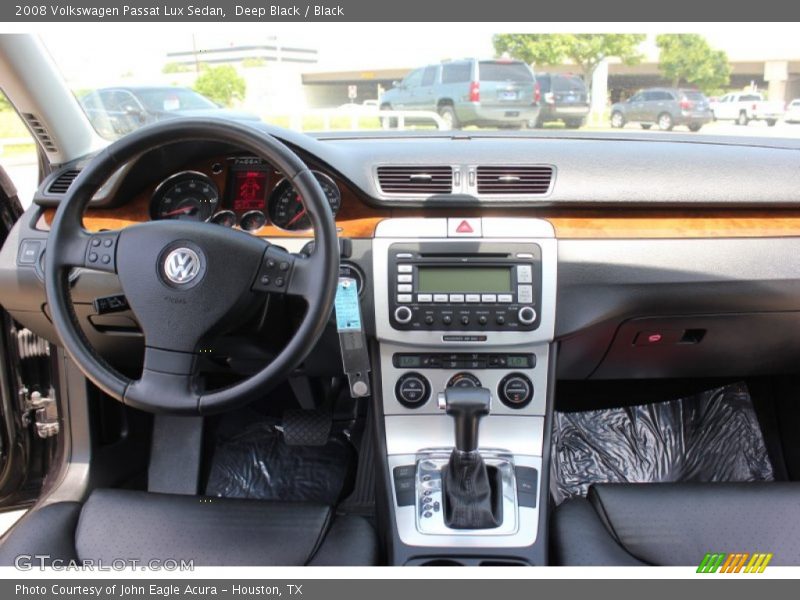 Deep Black / Black 2008 Volkswagen Passat Lux Sedan