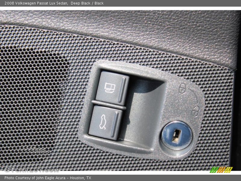 Deep Black / Black 2008 Volkswagen Passat Lux Sedan