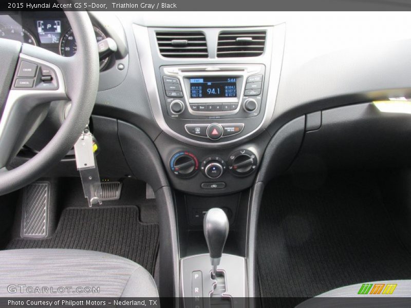 Triathlon Gray / Black 2015 Hyundai Accent GS 5-Door