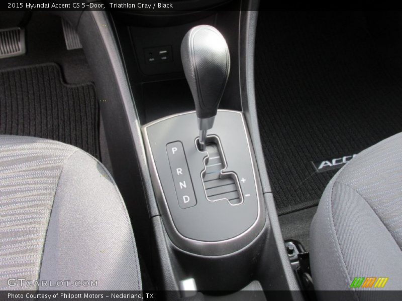 Triathlon Gray / Black 2015 Hyundai Accent GS 5-Door