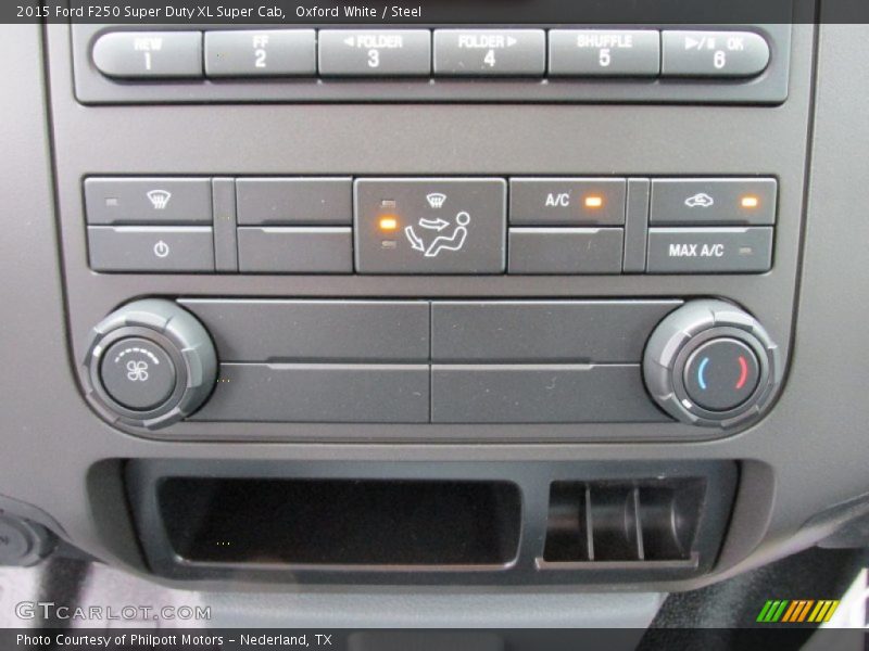 Controls of 2015 F250 Super Duty XL Super Cab
